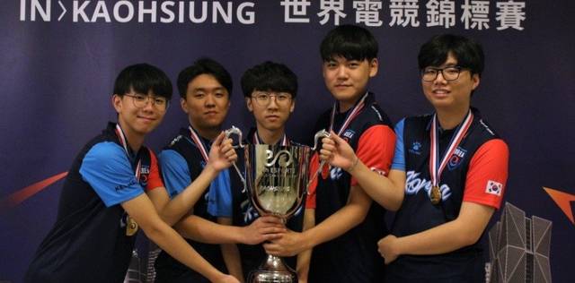 作为模拟比 作为模拟比