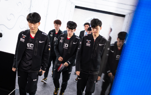 到了年轻球 到了年轻球