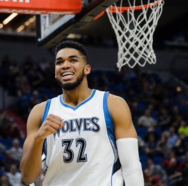 的防守反击 的防守反击