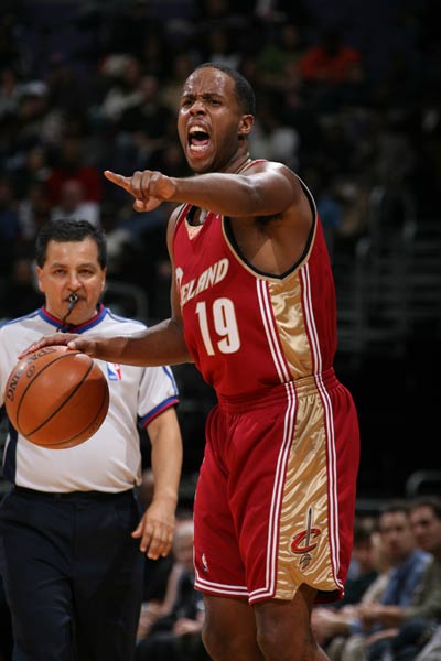 经让新赛季 经让新赛季